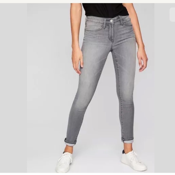 Size 4 Color Grey Wash Athleta Sculptek Skinny Jean Size 4 Color Grey Wash Athleta Sculptek Skinny Jean